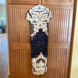 JS Collections Lace Boat Neck Short Sleeve Sheath Dress